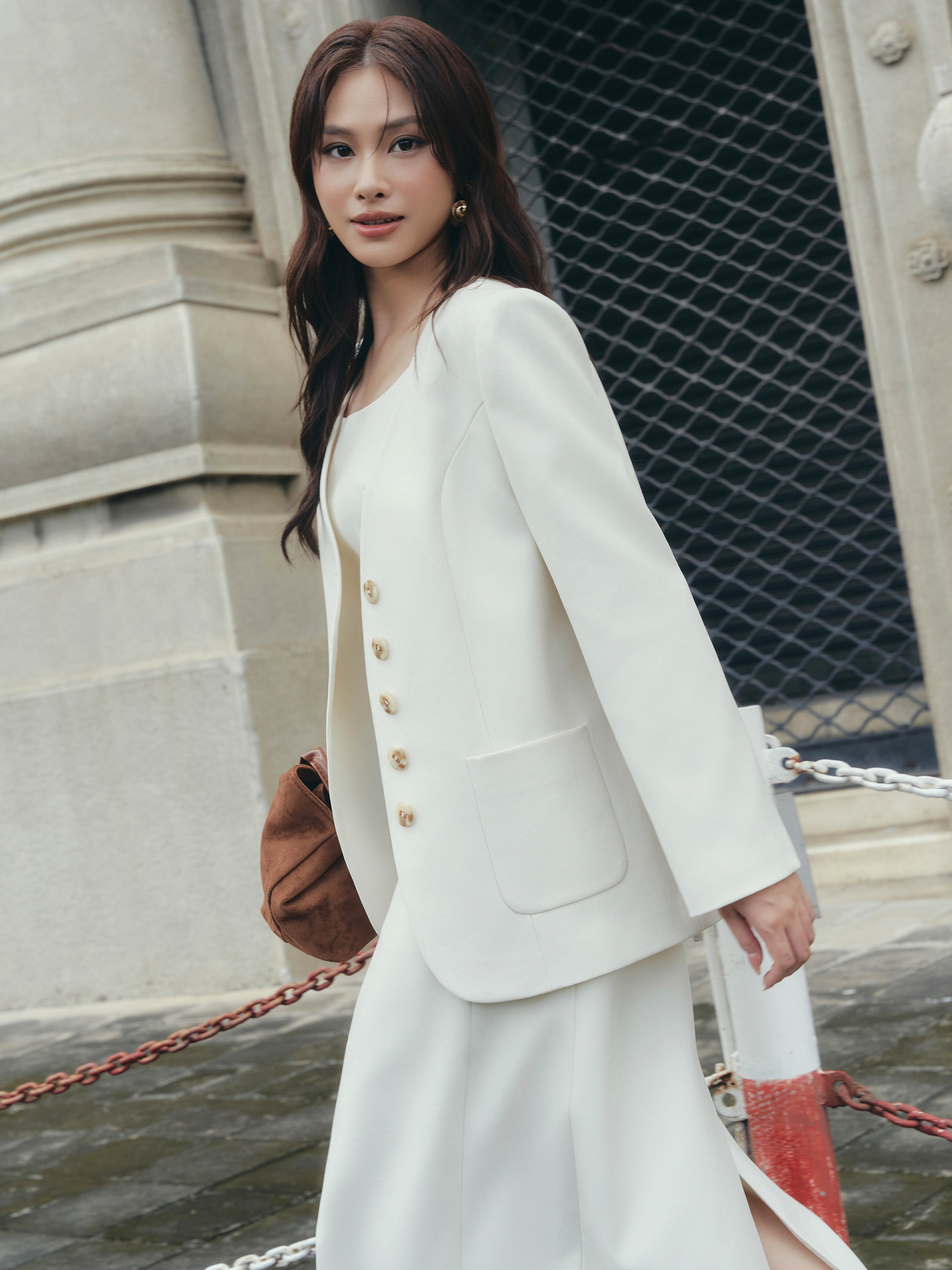 Áo vest cổ tim 2 túi ốp trước_V.1-3853 + A.3173